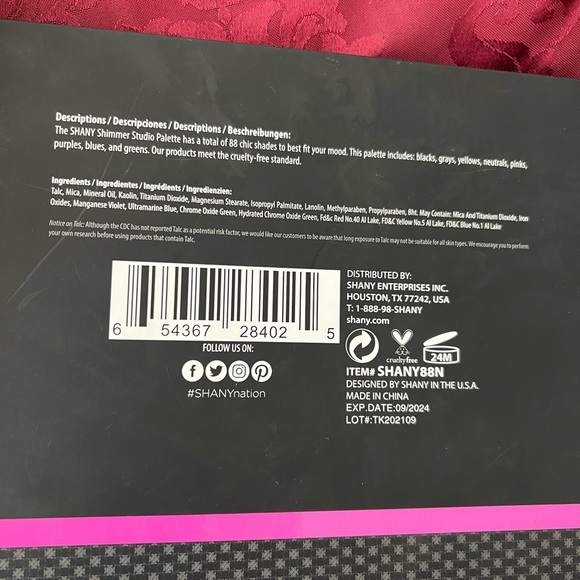 🎉Host pick 🎊SHANY Eyeshadow Palette, Ultra Shimmer, Studio Colors  88 colors - Picture 6 of 9